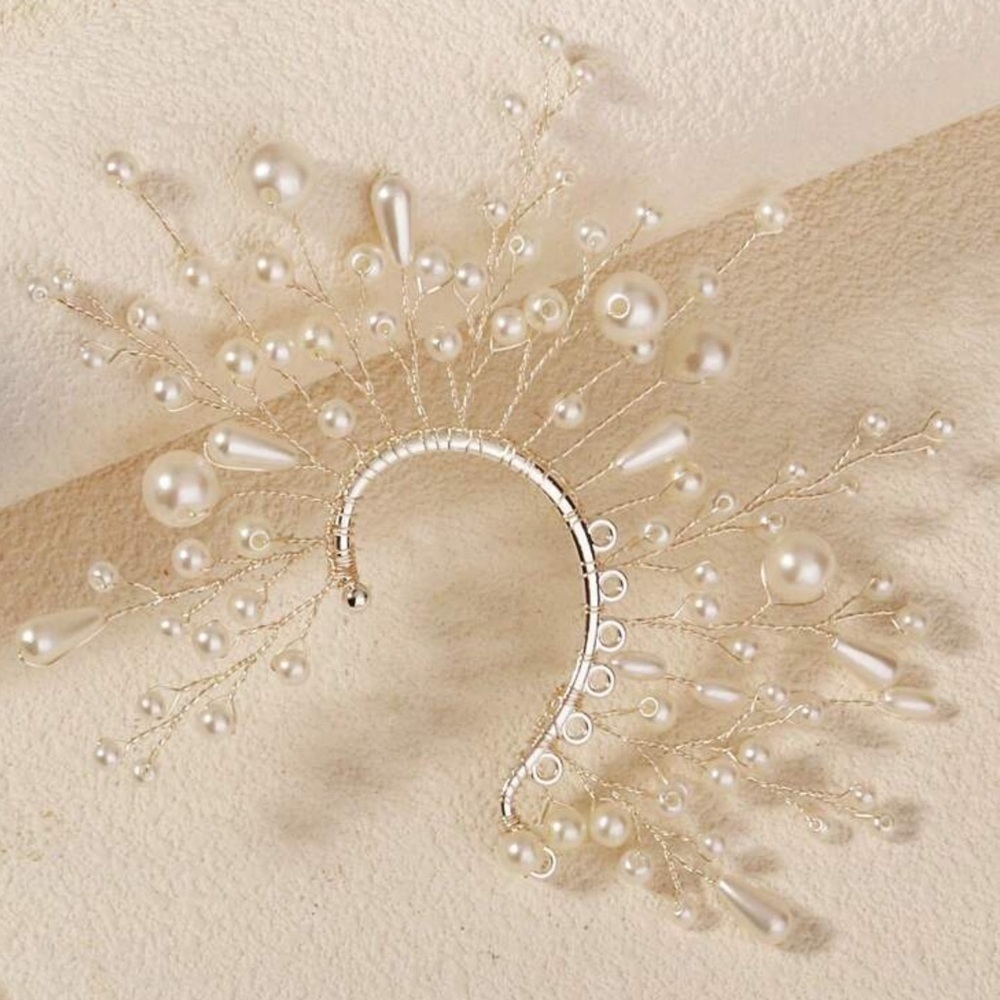 ✨NEW Elegant Pearl and Silver Ear Cuff - Picture 6 of 8
